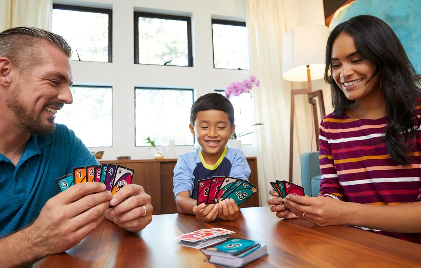 UNO flip cards