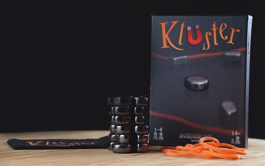 Magnet kluster game